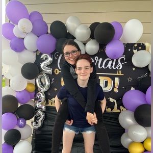 Meet your Posher, Alexis